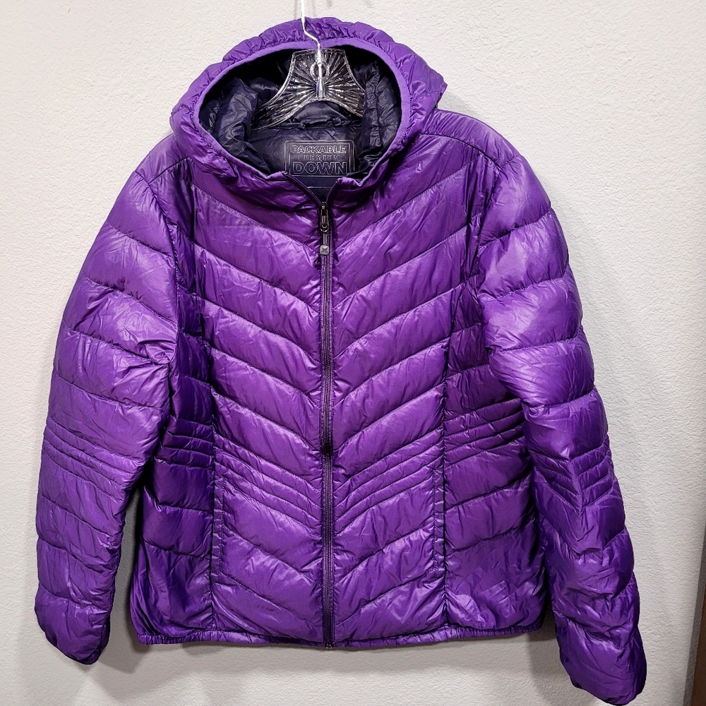 Xersion Lightweight Packable Premium Down Puffer Jacket W Hood Purple Women’s L